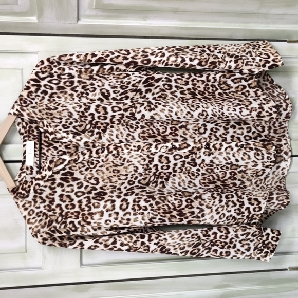 PFEFFINGER Cheetah Print Blouse, Size Medium, 97% Polyester - Picture 1 of 11